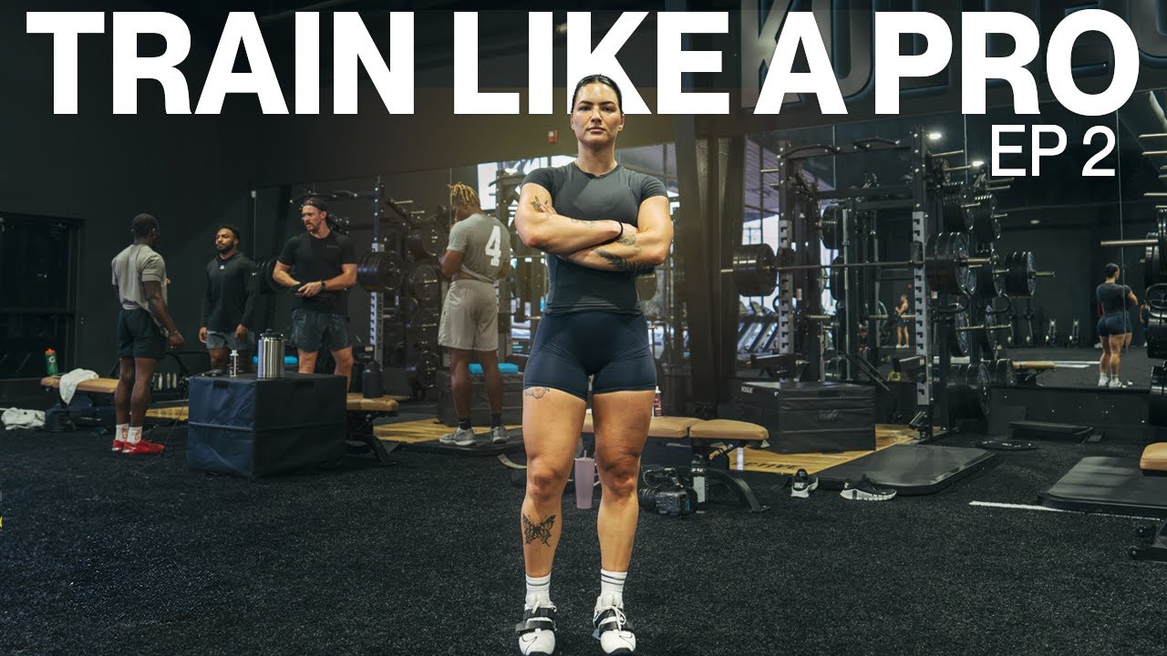 GIRL DOING A FULL NFL TRAINING DAY??