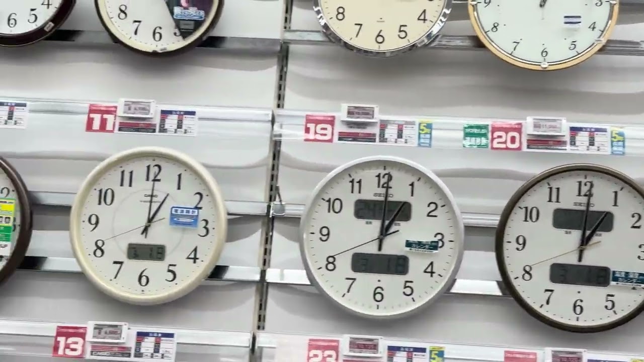 コジマ×ビックカメラ春日店　時計売り場　1時