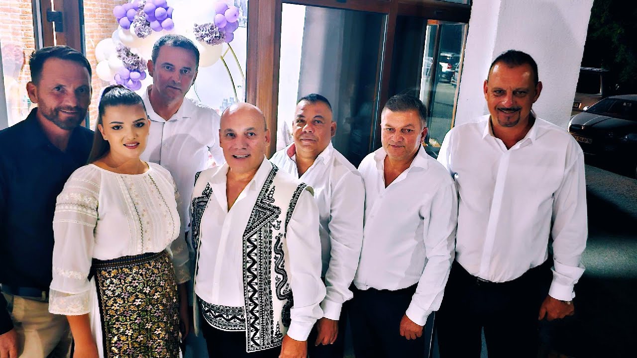 Ionica Radu & Andreea Maria si Formatia Record din  Campulung la Secaria - Prahova