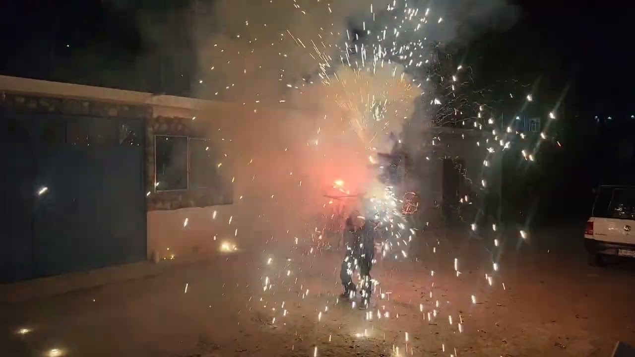 Así de bonitas son las fiestas en SAN MARTÍN DEL ESTADO, OAXACA 💃🏻🕺🏽🎶 18 DE SAMARA GÓMEZ SÁNCHEZ 🥳
