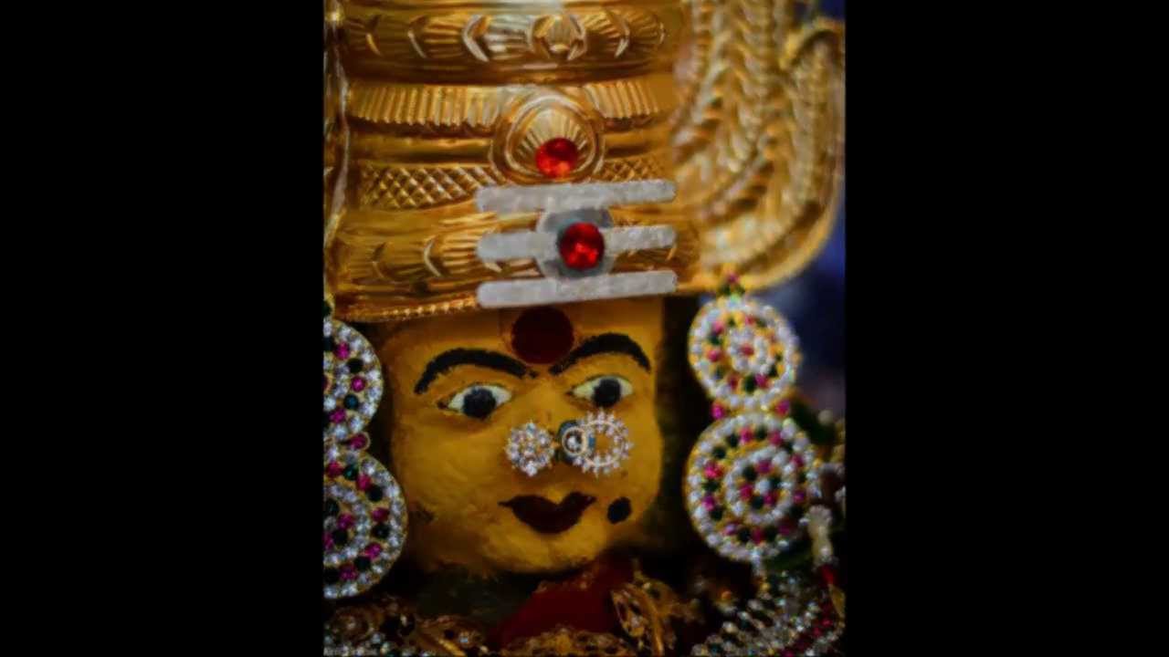 Mariamman Thalattu with Thappu (by Jorsen Anunda)