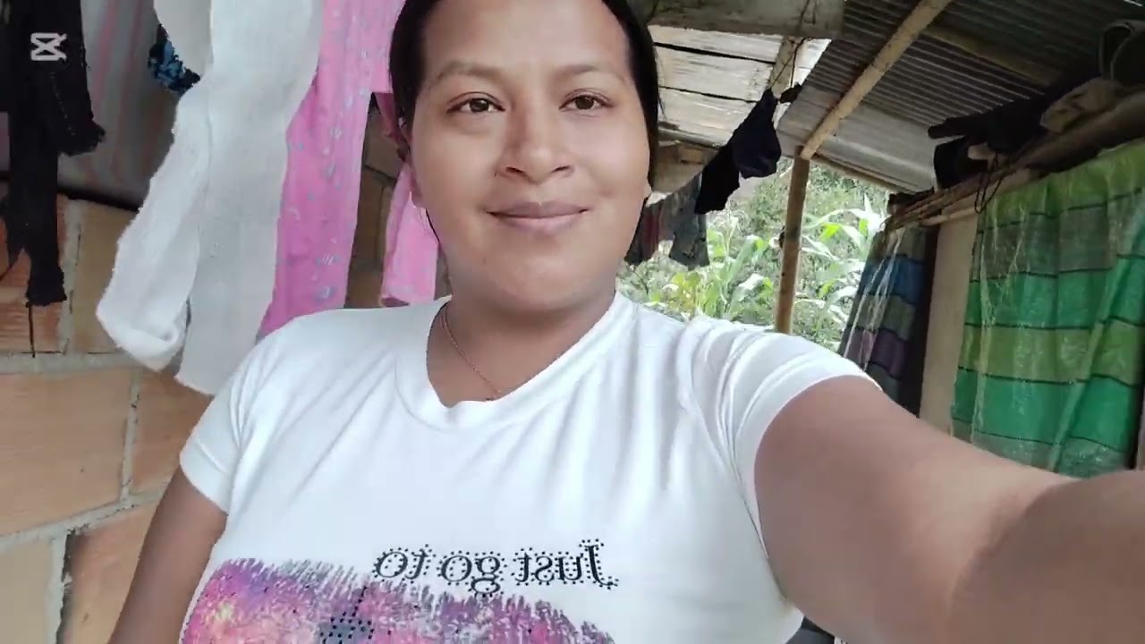 Miren Lo Linda Y Tierna Que Es Mi Mamita 🙏💐