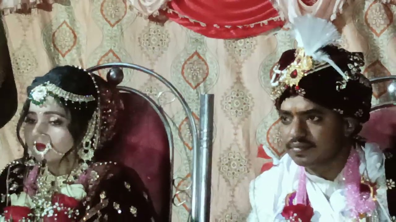 विभा की वीडियो गांव रामंनगला जिला हाथरस 