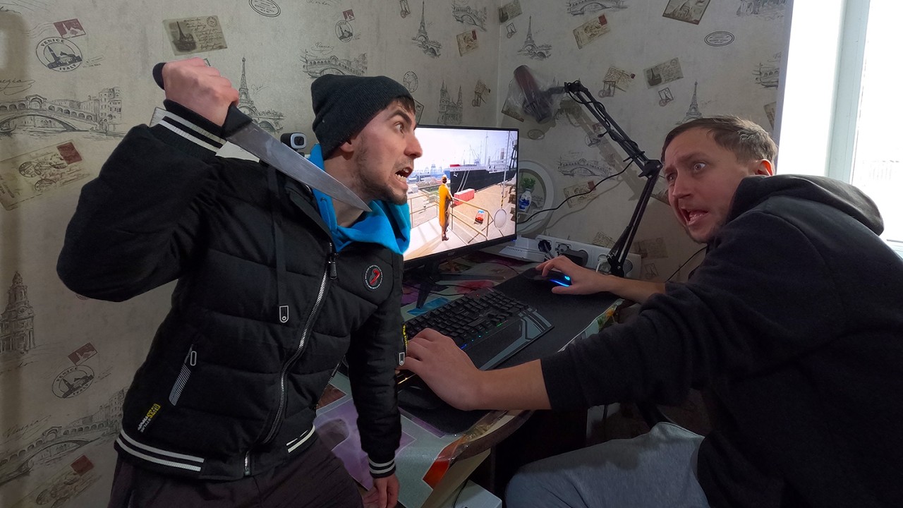 Ma Omorat pentru un Joc la Calculator!