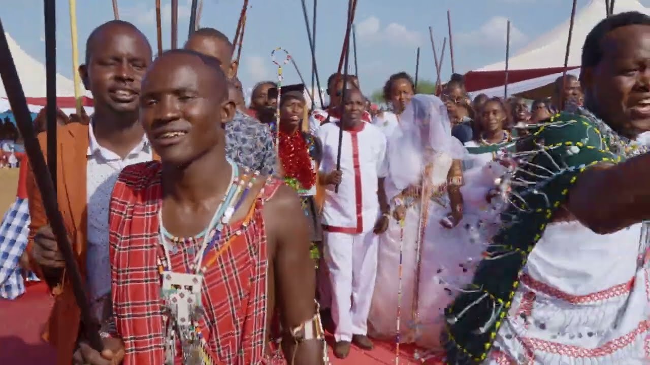 VERONICAH WEDS JAMES // COLOUFUL MASAI WEDDING FROM THE FAST LANDS OF  OF KAJIADO