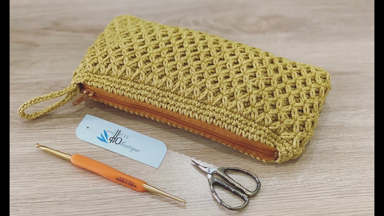 #104. Crochet Clutch - Móc Ví Cầm Tay
