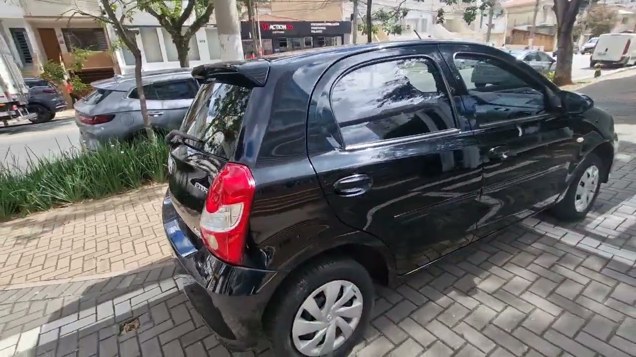 Etios 2018 automático 