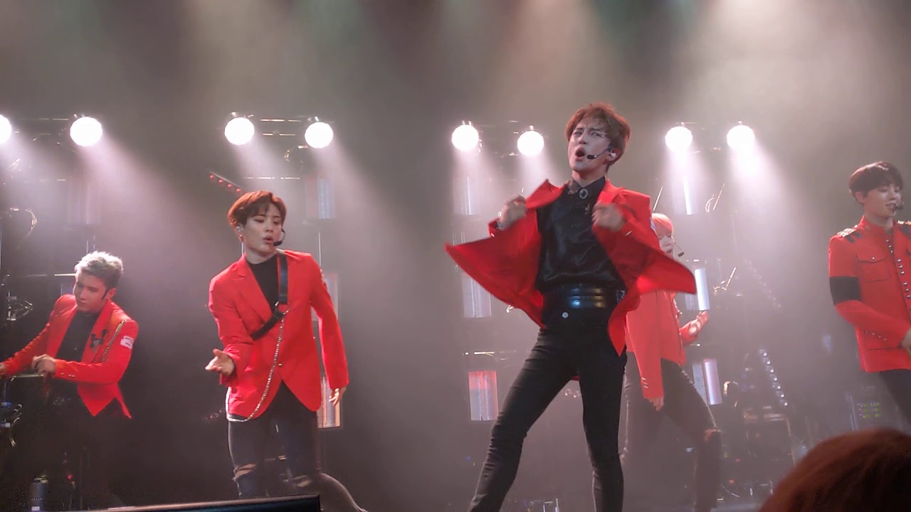 A.C.E Take Me Higher Fancam 191218 Seattle