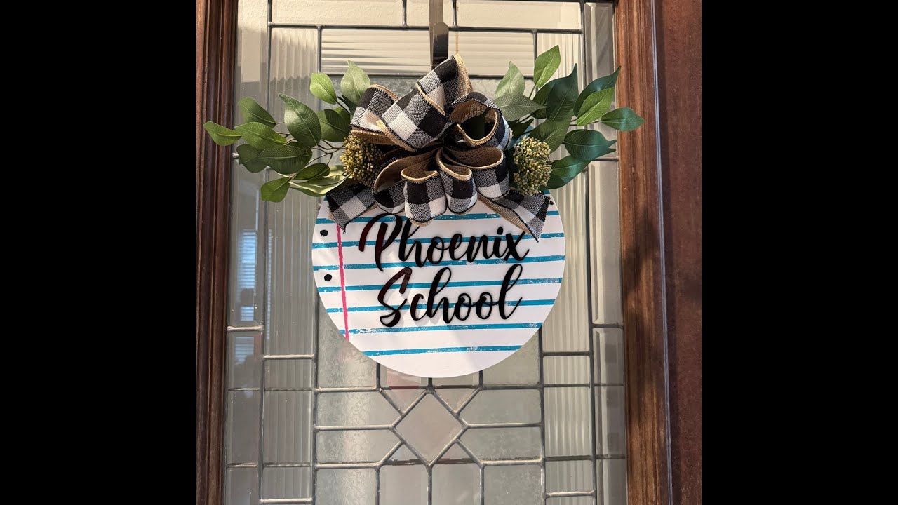 #DIY #Tutorial on Making #Woodsigns For Doors