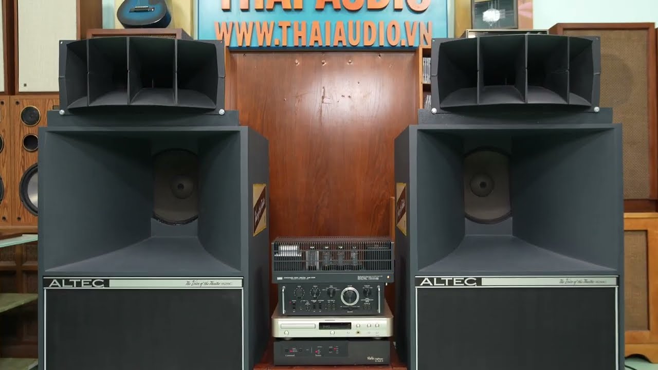 Không Nghe Phí Đời Nghe Nhạc Hihi - Loa Nhà Hát Altec Lansing A7