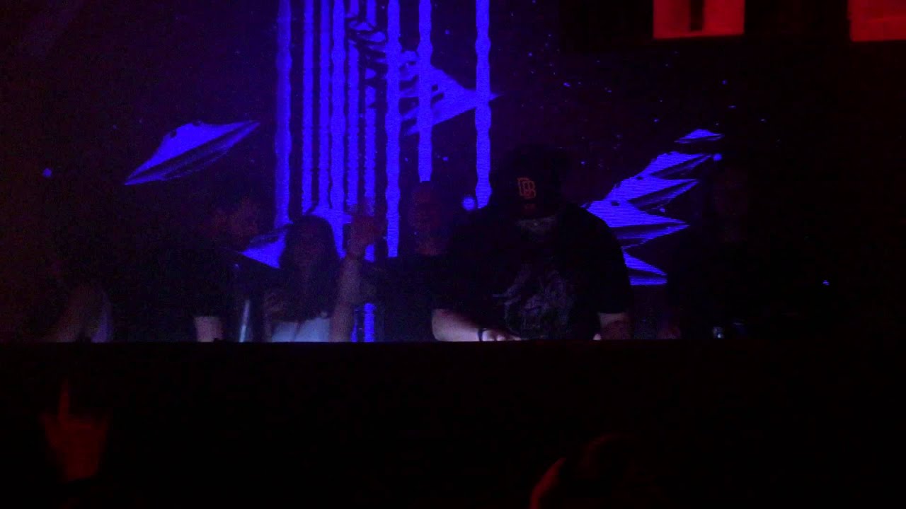 Claude VonStroke plays Lopezhouse