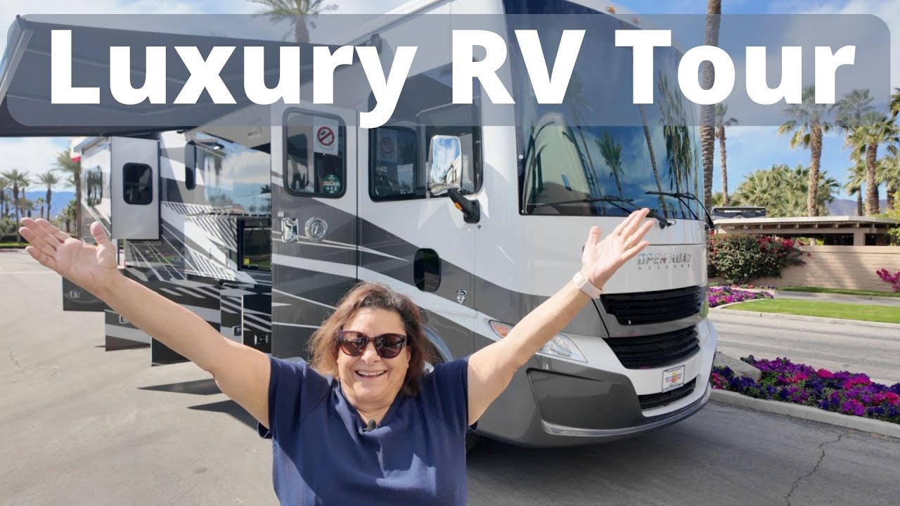 V6E6 2024 Tiffin Open Road 32SA - Luxury in an Affordable Gas Motorcoach