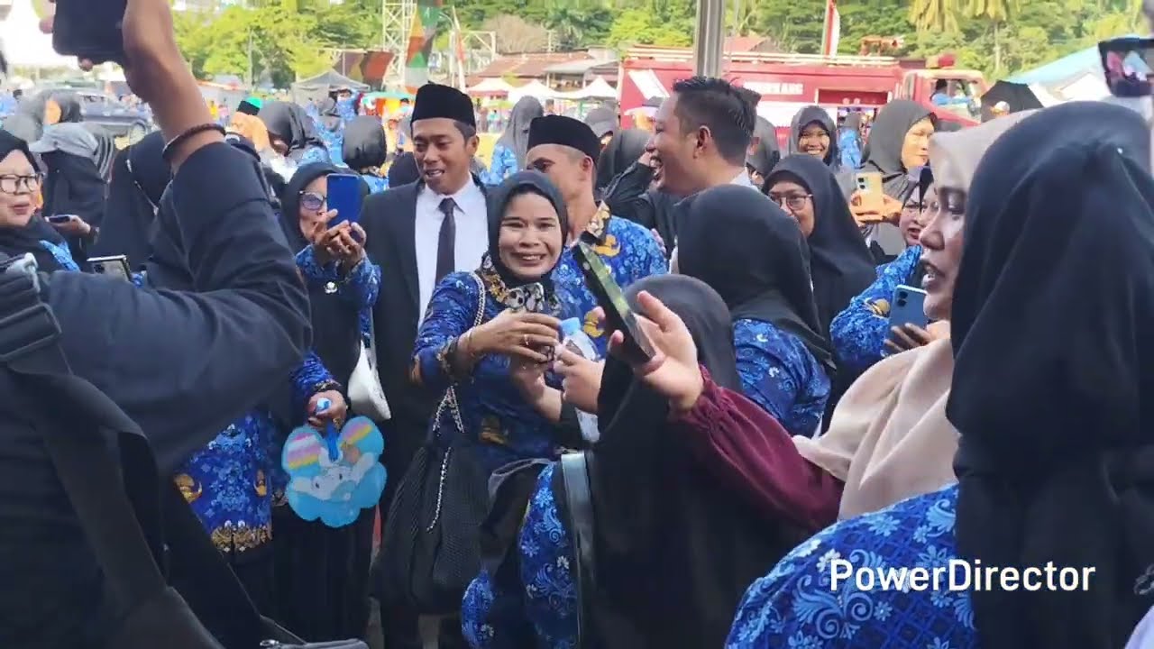 Bupati Enrekang Muh. Yusuf R serahkan SK P3K Paruh Waktu Pemkab. Enrekang,, 