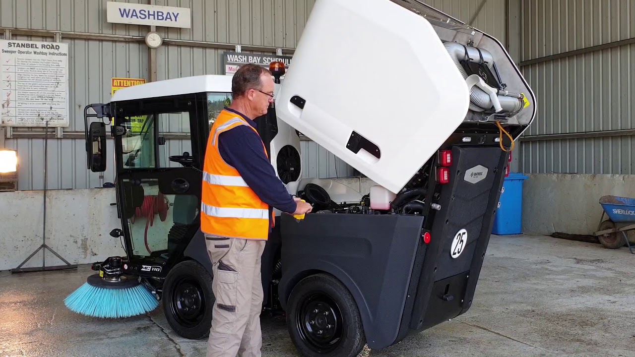 ROSMECH MC 110 SUB-COMPACT SWEEPER