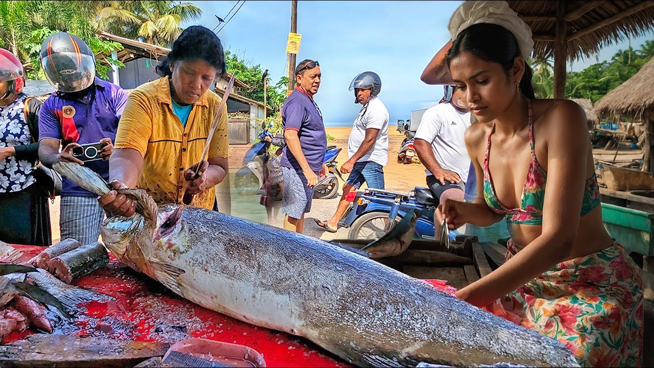 Wow !!nSuper Perfect Village Street's Fish Market Huge Cutting Skills Never Seen Before