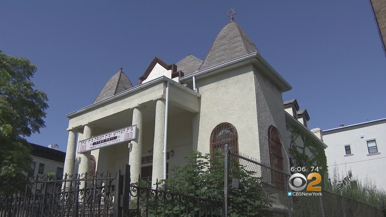 Borough Park Divided Over Synagogue&rsquo;s Future