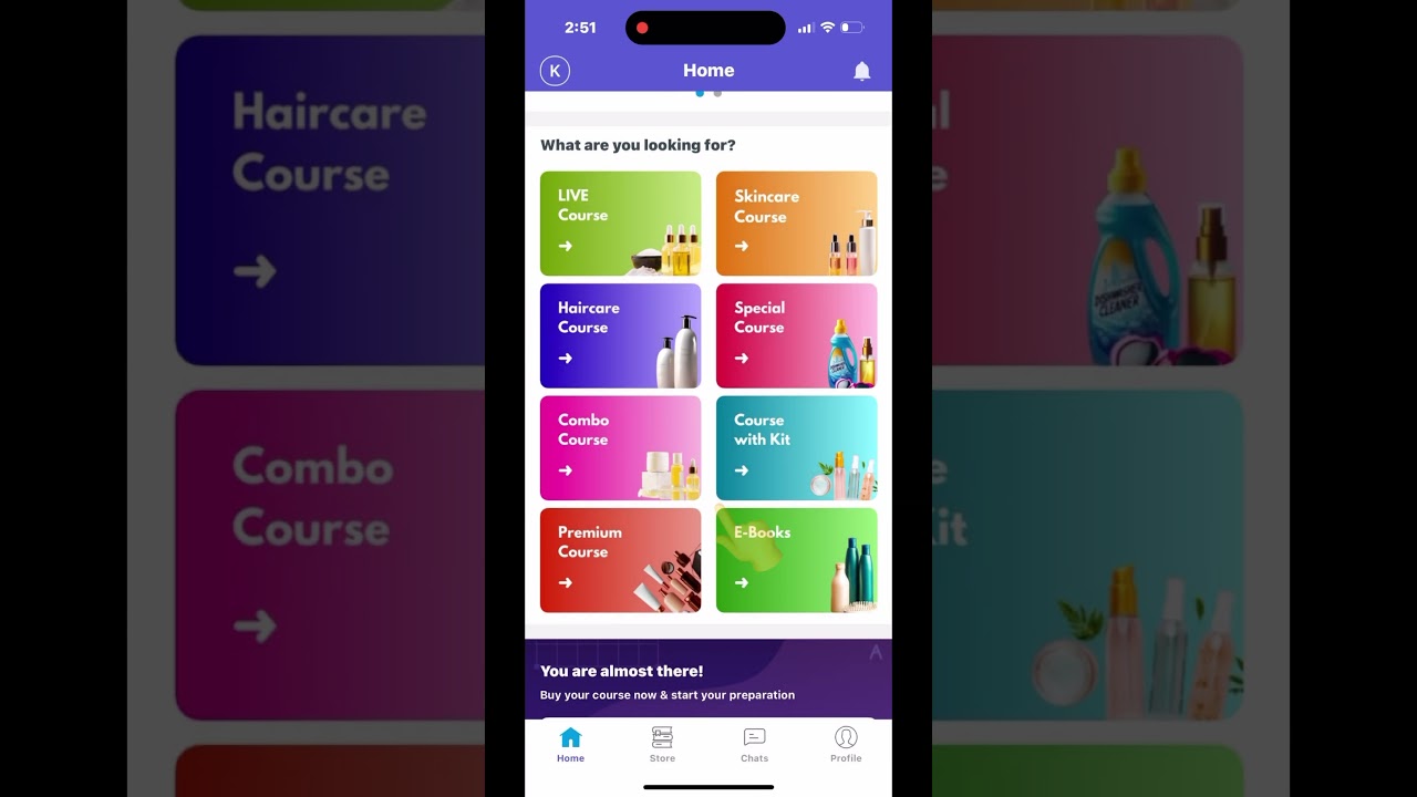Explore skincare & haircare formulation courses on the Cosmesi Academy App! 😍