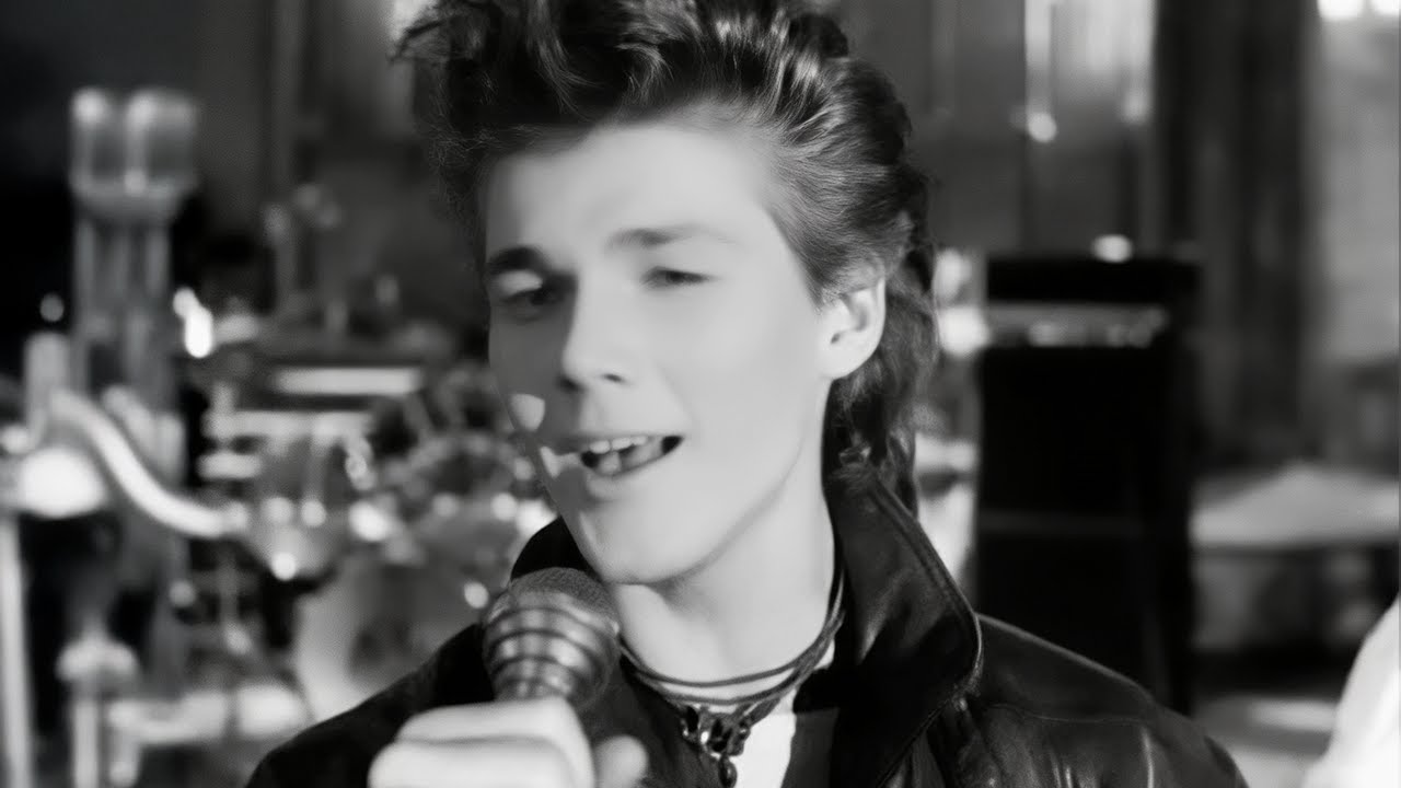 a-ha - The Sun Always Shines on T.V. (Official Video)