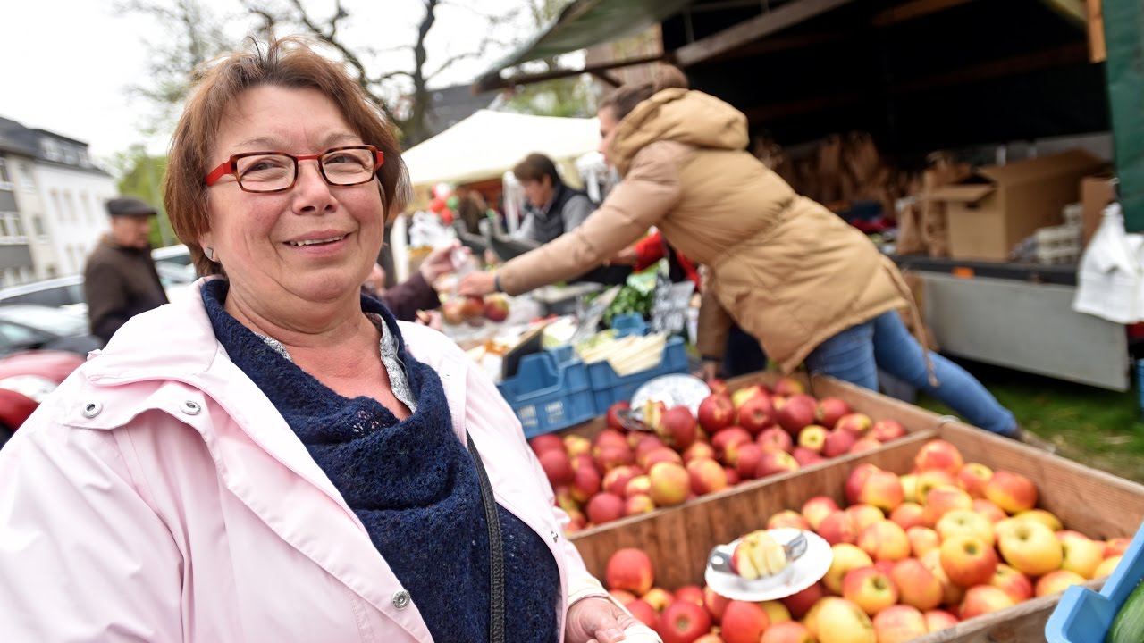 Wochenmarkt in St. Joseph, Oberhausen-Styrum