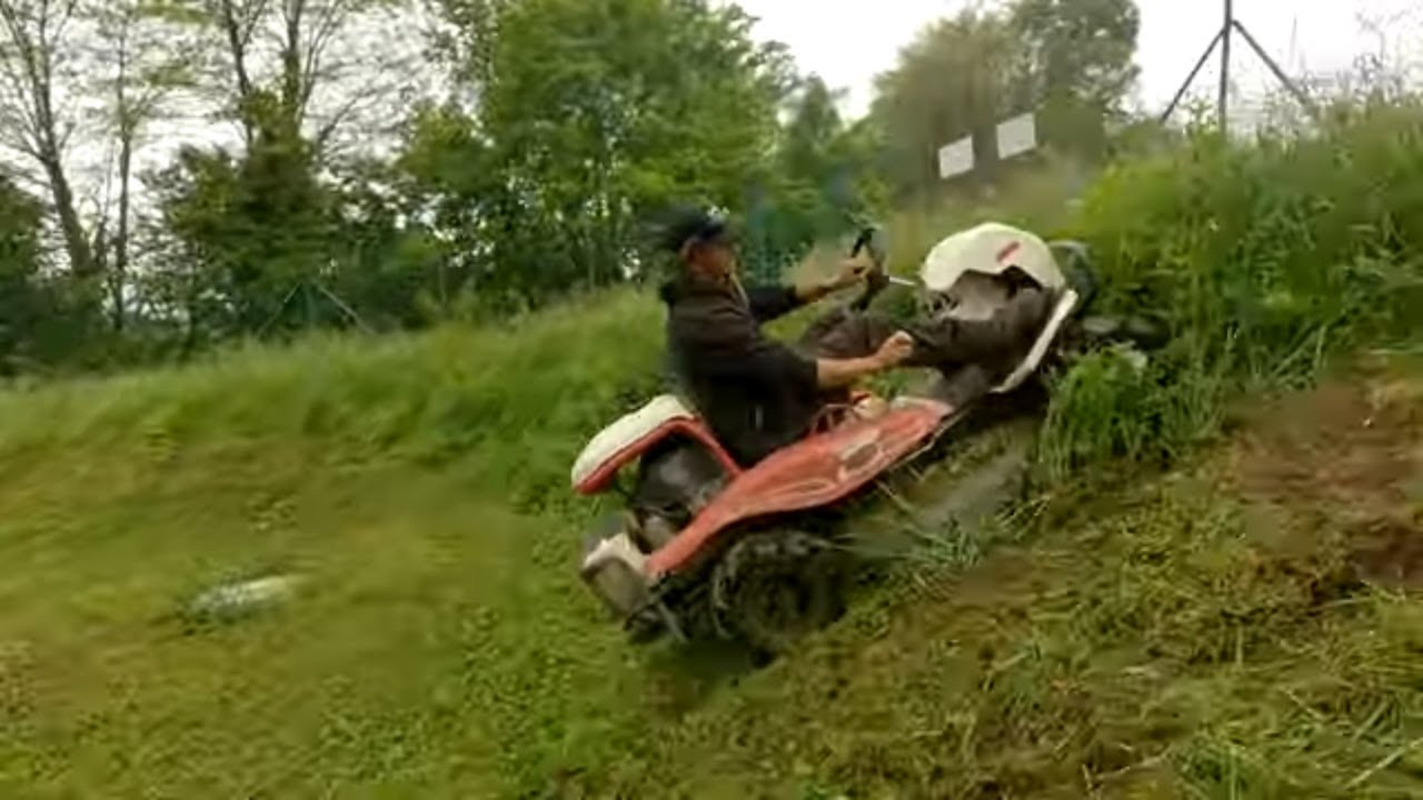 Tev espace vert: Chantier pour une collectivité , l'orec rabbit sur des talus overgrown slope mowing