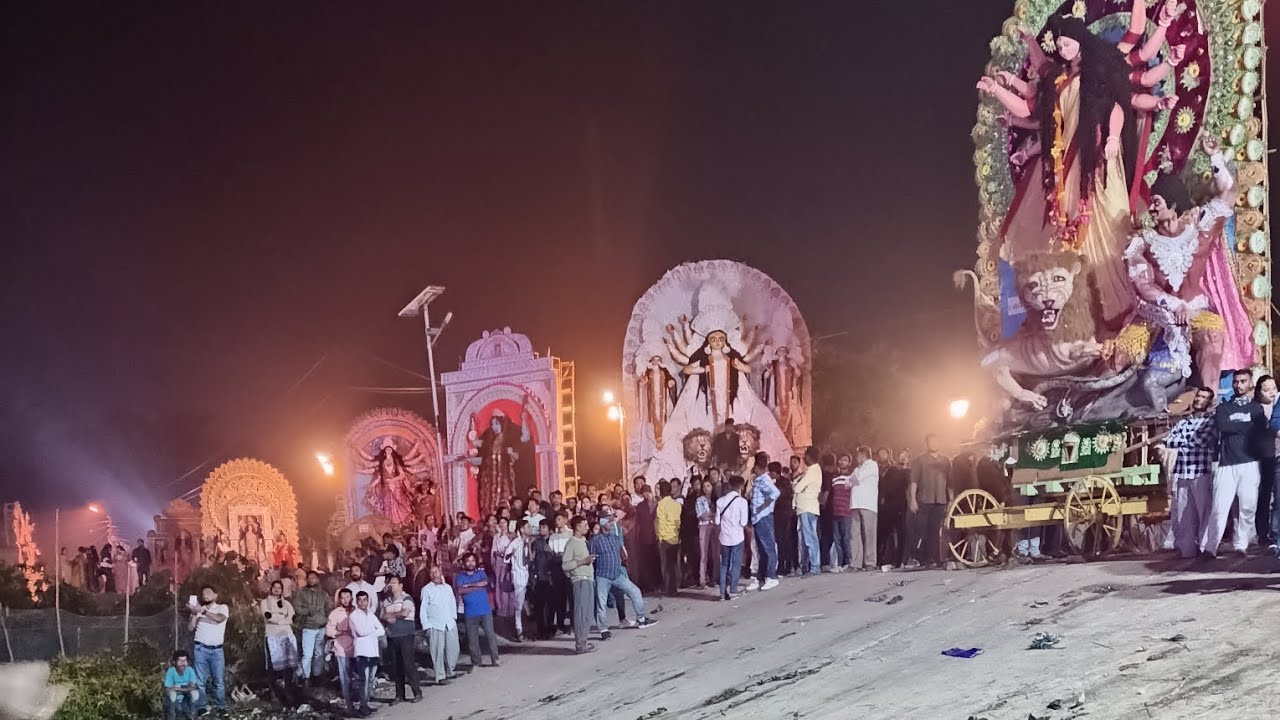 আমার প্রাণের শহর নবদ্বীপে ঐতিয্যবাহী রাস উৎসবের অনেক শুভেচ্ছা রইলো ♥️🙏