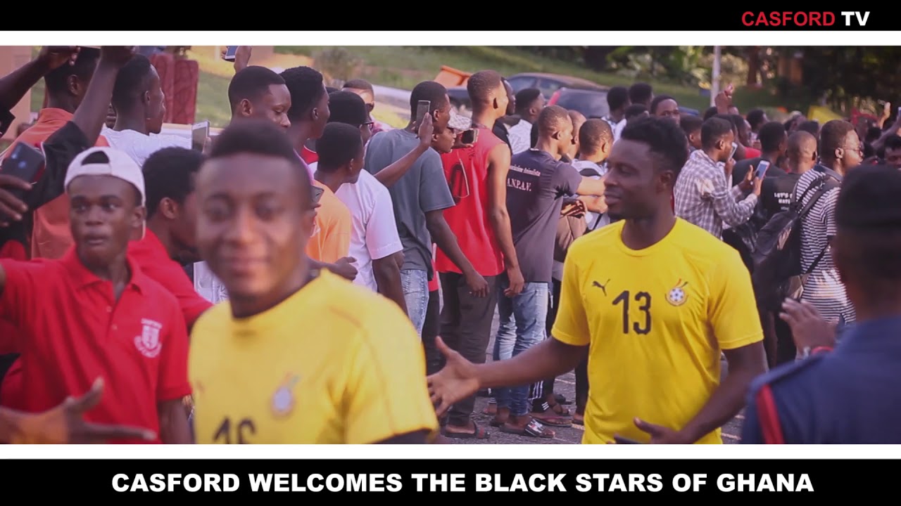 BLACK STARS VISITS CASFORD HALL, UCC
