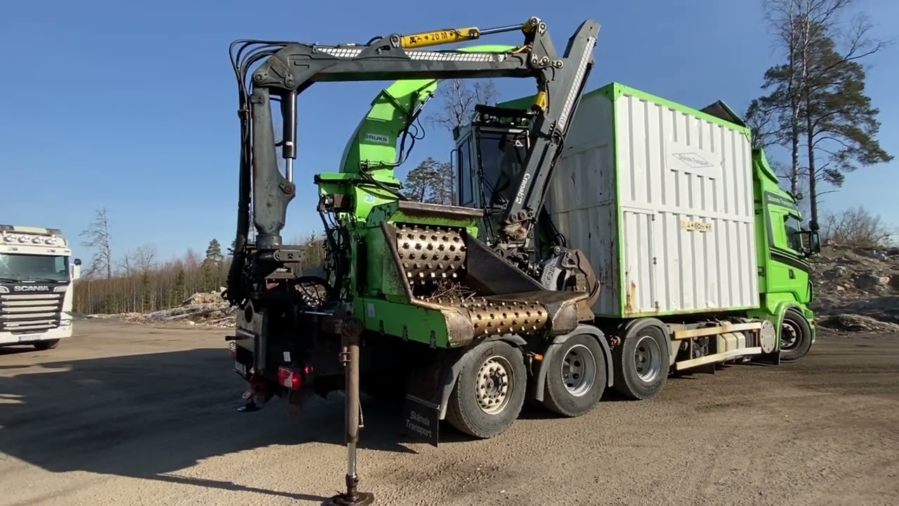 Köp Lastbil Scania R620LB8X4*4HNB med flishugg på Klaravik.se