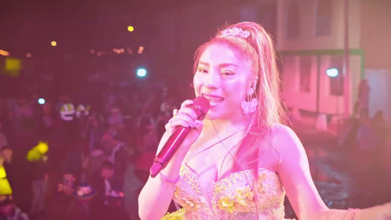 ♫ En Qué Momento Me Enamoré - Muñequita Leydy 🔥 Live / 2025