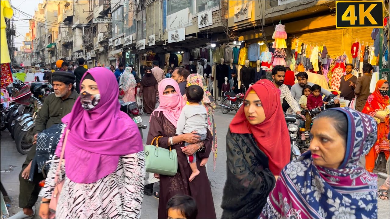 Iftar & Eid Shopping in Lahore 🇵🇰 2026 | Walking Through Iconic Bazaars 4K