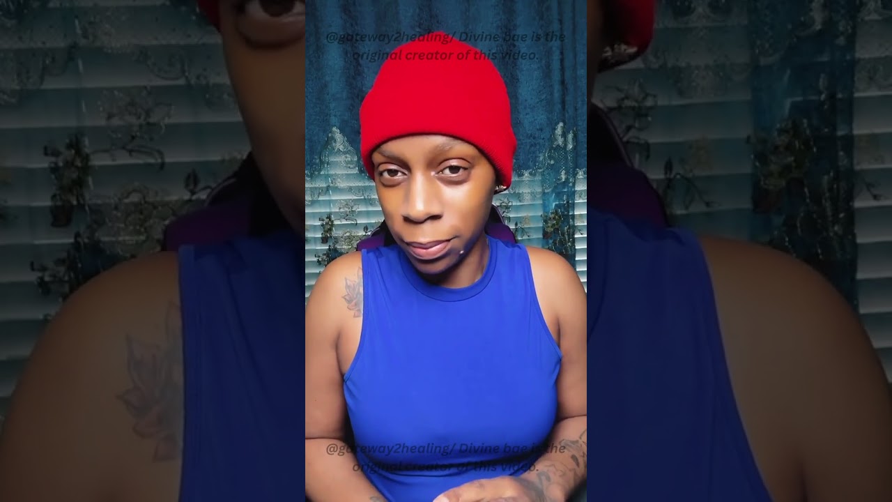 This tea is HAWT CHILE this friend can’t stand you 😂 (sound is distorted at the beginning) 