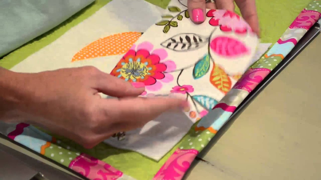 The Quilted Applique Letter Tutorial: Applique Corner