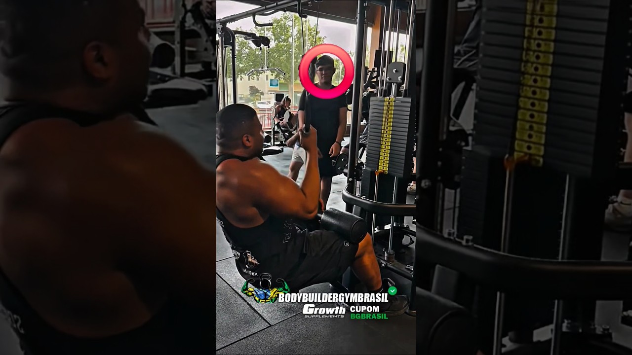 Os gringos ficaram assustados com bitelo na academia #shorts #bitelo #powerlifting #muscula&ccedil;&atilde;o