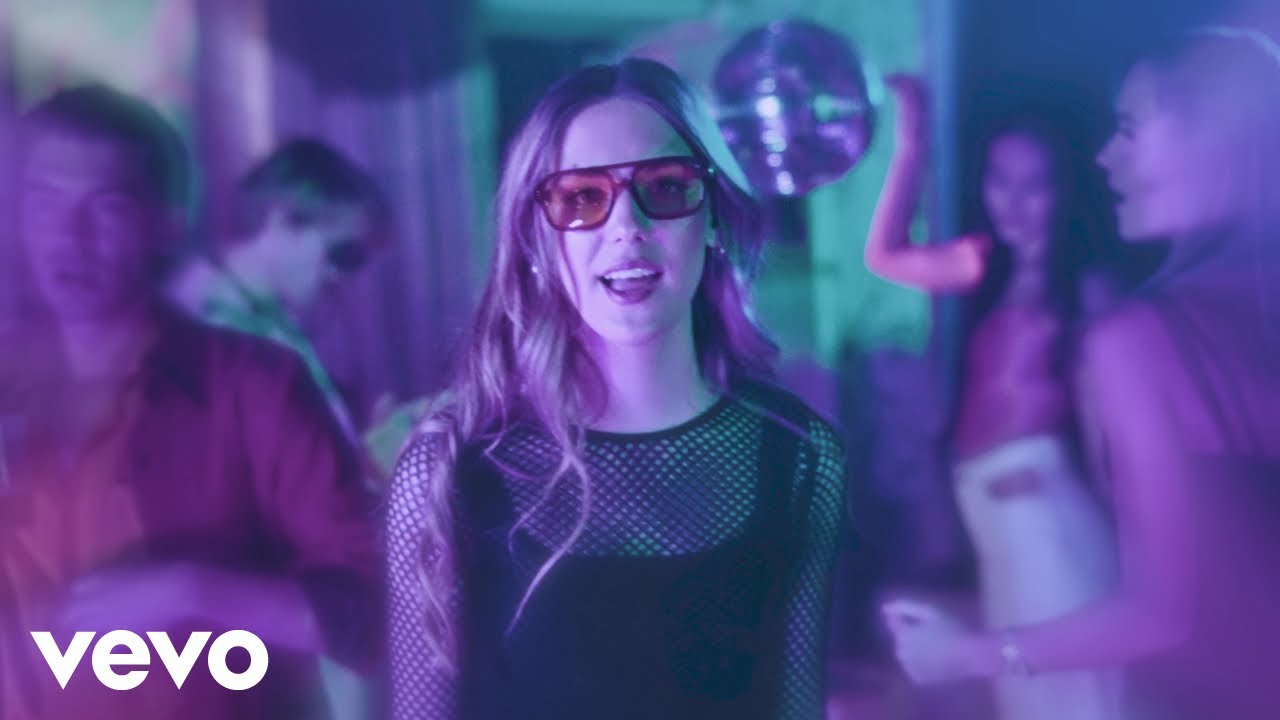 Shakira Peach - Disco (Official Music Video)