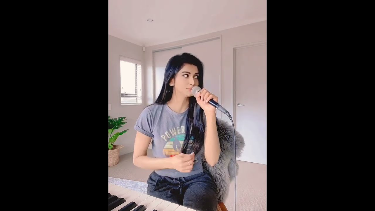 Yadamin Banda (යදමින් බැඳ විලංගුලා)