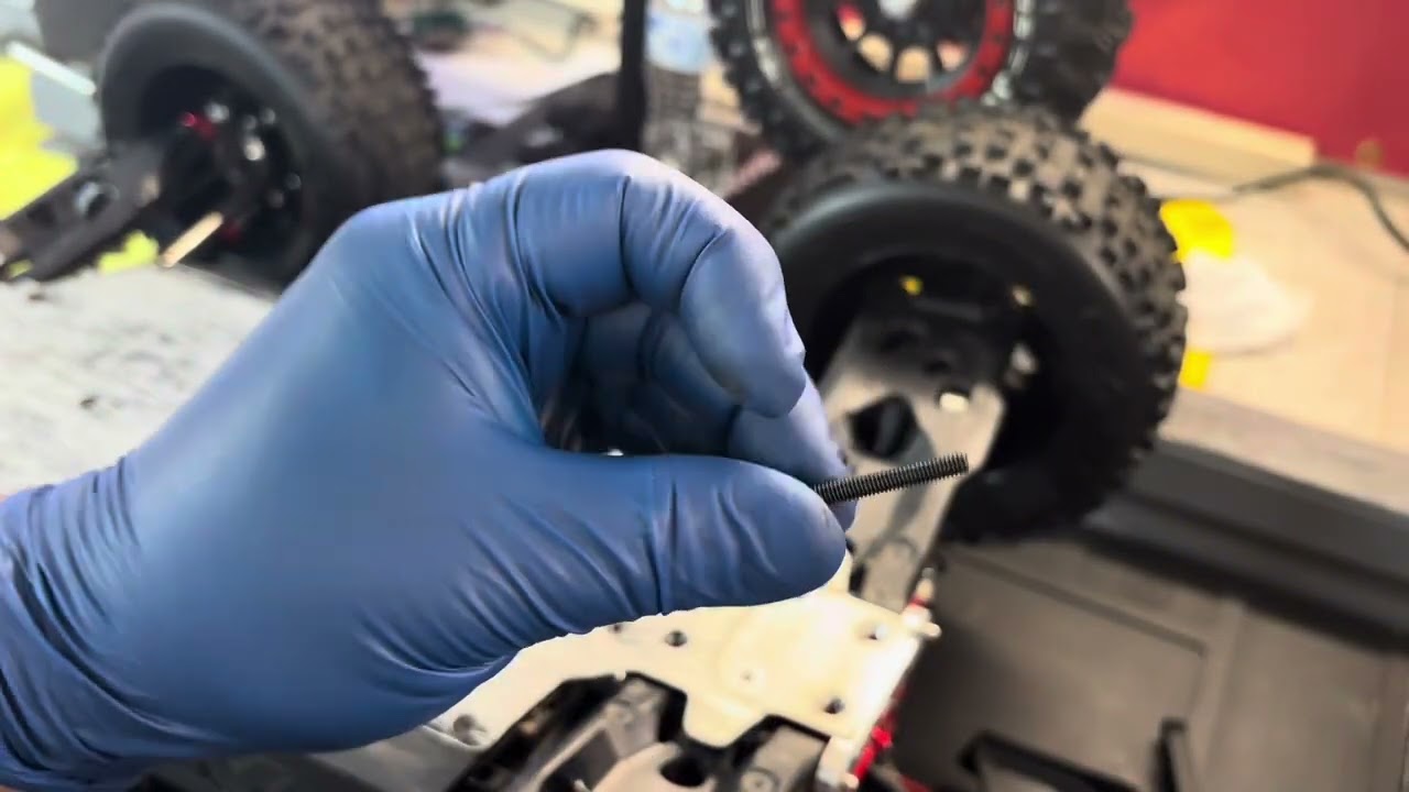 @M2C outcast 8S exb skid brace installation