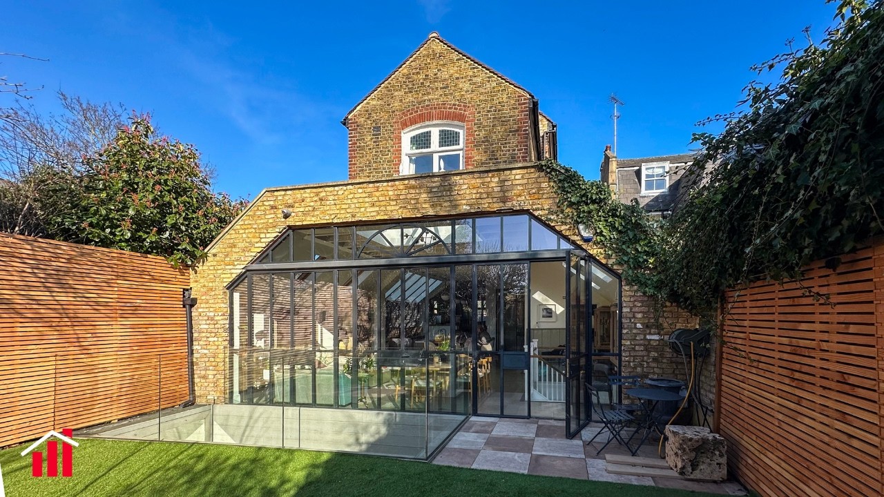 Inside a Renovated & Extended 1880's Home in Hammersmith, West London