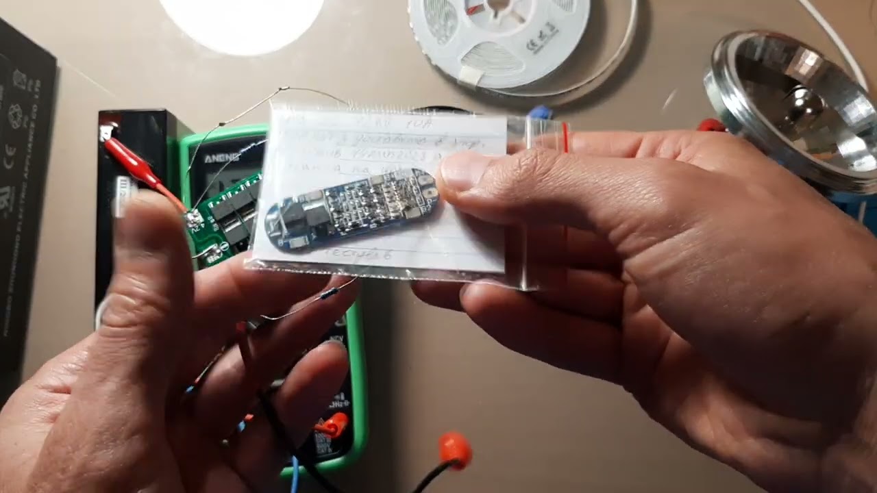 Як захистити свинцеву батарею 12V від глибокого розряду. 🔋Простий і надійний спосіб