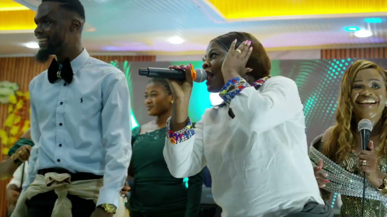 Maman Prophetess Zawadi - Mana ya Israel (Official video)