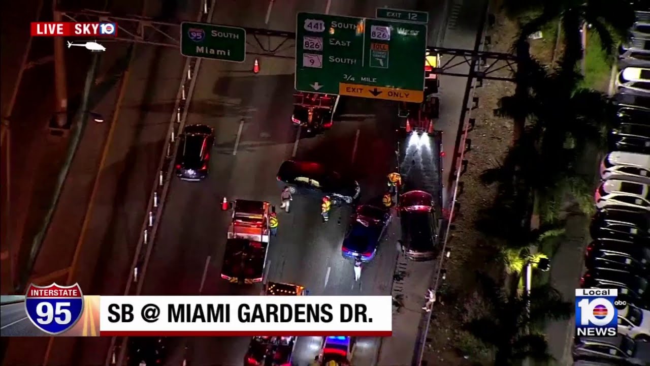 Traffic alert: Cars block I-95 SB lanes in Miami-Dade