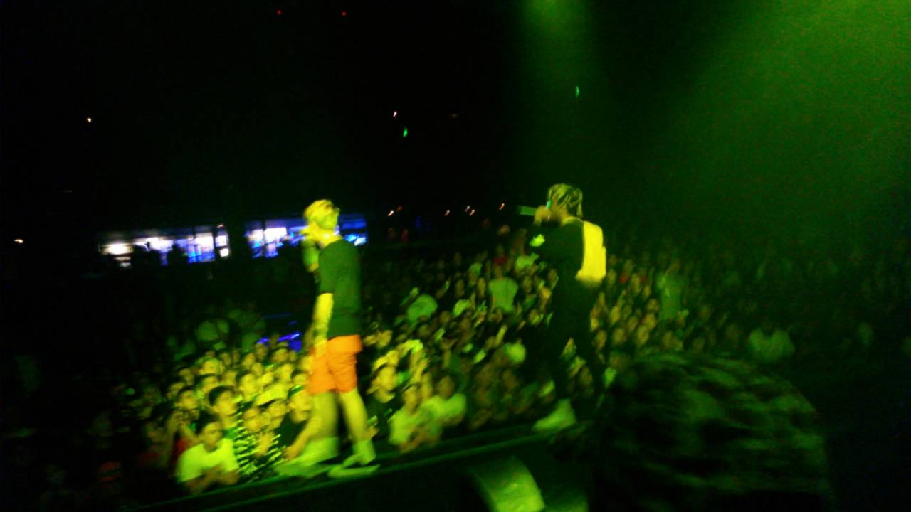 Lil Peep and Lil Tracy - White Whine (LIVE) (7-15-16 SANTA ANA at THE OBSERVATORY)