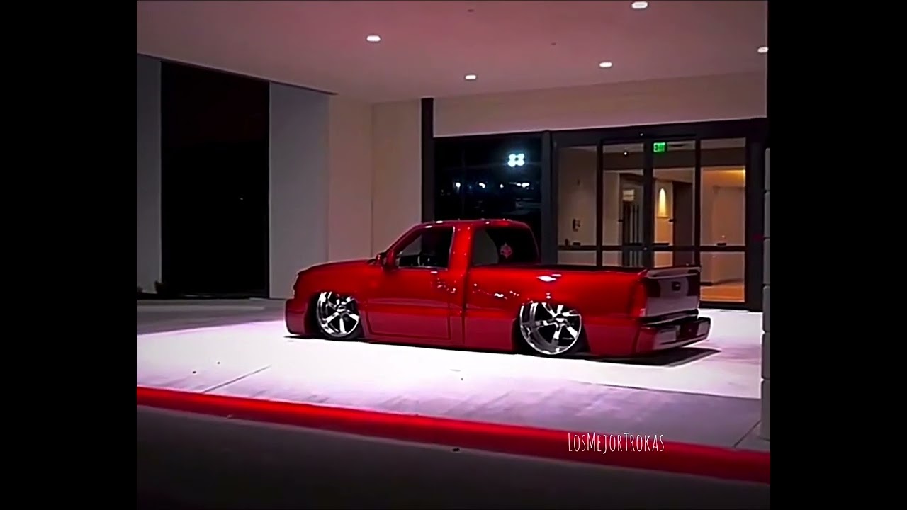 LosMejorTrokas #droppedtrucks #baggedtrucks #losmejortrokas 
