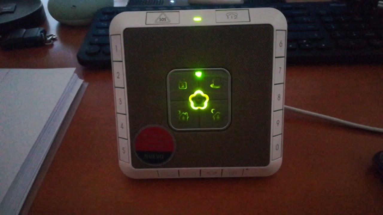 Cómo añadir teléfonos de habla-escucha a la alarma Verisure de Securitas Direct (EXLUSIVO)