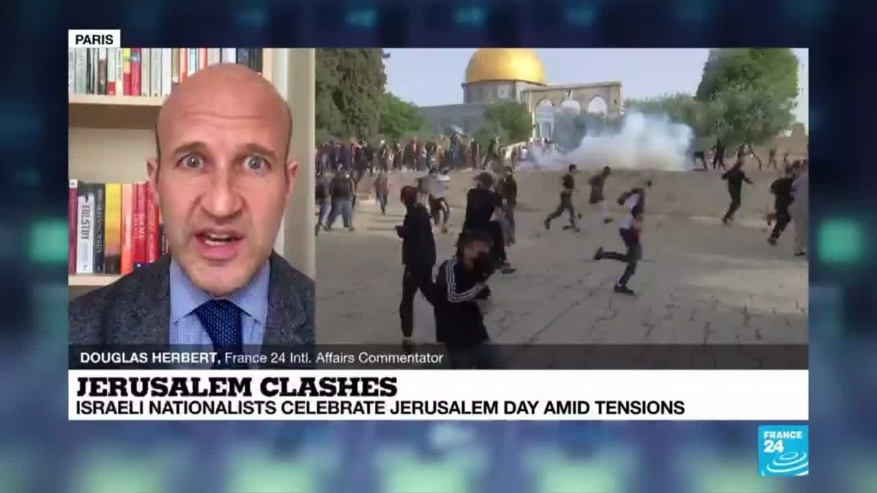Violence erupts at al-Aqsa mosque as Israel marks Jerusalem Day