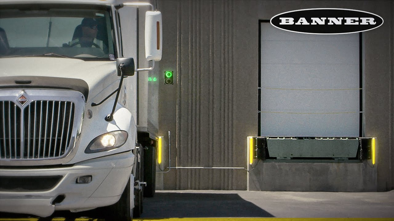 Banner Lighting & Indication for Truck Dock and Industrial Doors