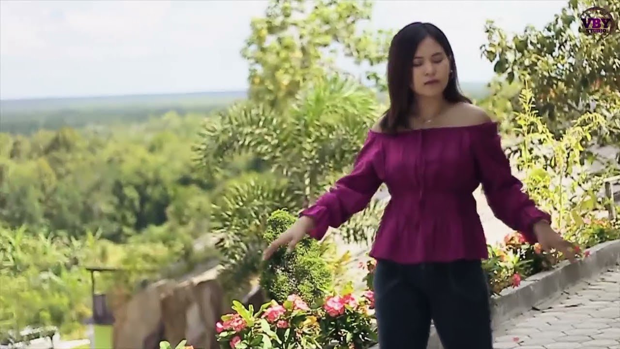 VIRAL DI TIKTOK ! Anak Kampung - Jimmy Palikat (Remix) by Bulan Triana (Official Video) #3