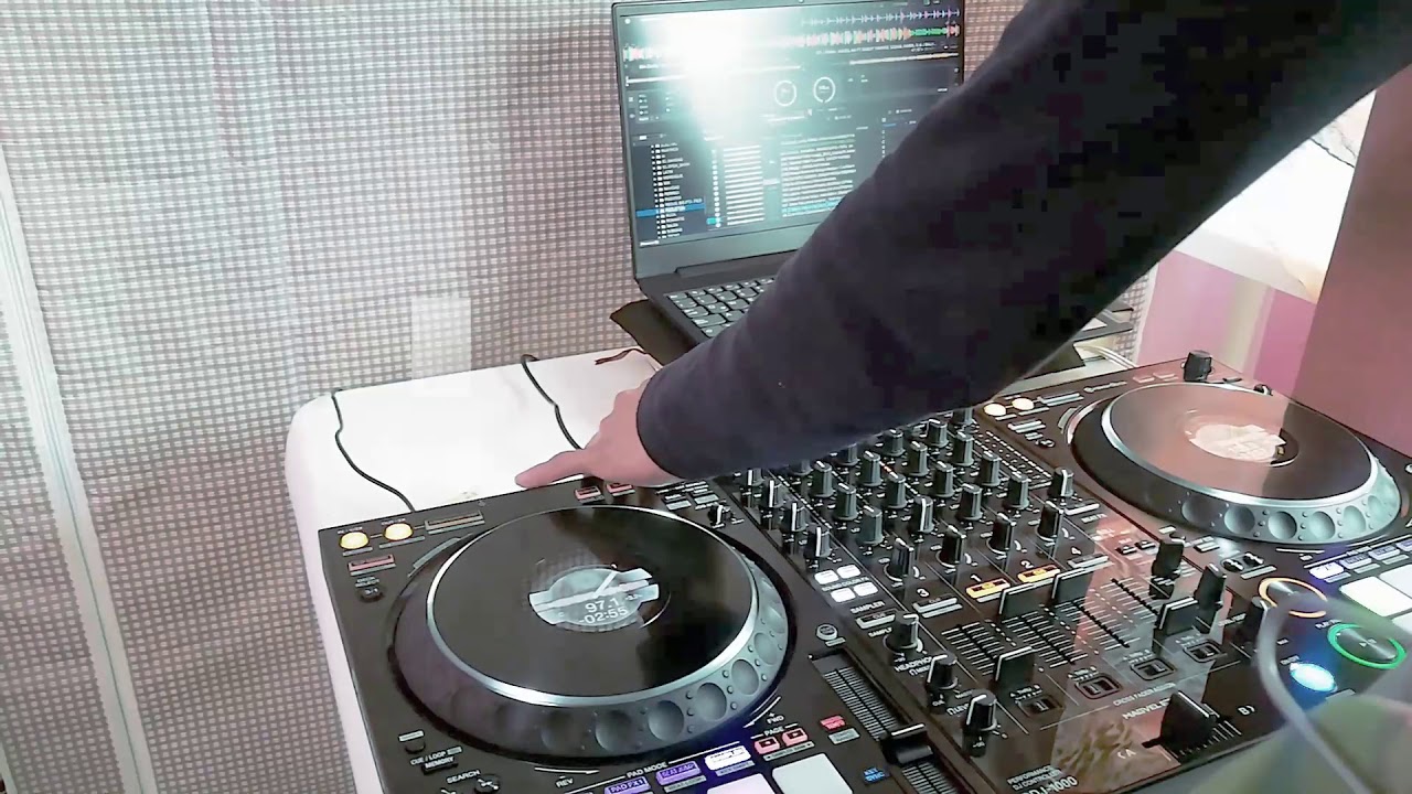 DJ ALEXIS VIDEO 1
