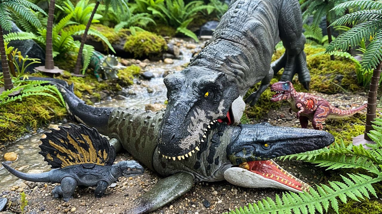 Giant T-Rex vs. Mosasaurus vs. Edaphosaurus 🦖 Jurassic World Rebirth | Toy Action Movie