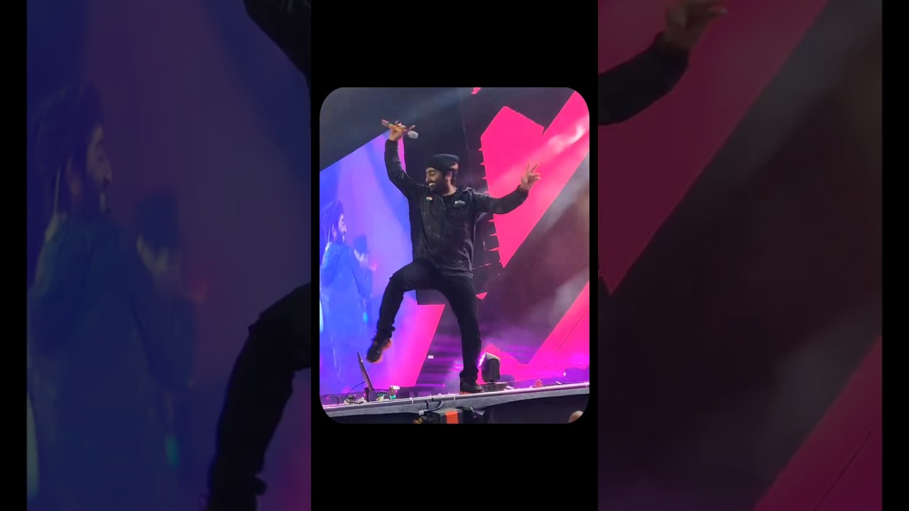 Arijit Singh's Energetic Dance 🕺🔥 | Cuttack Concert