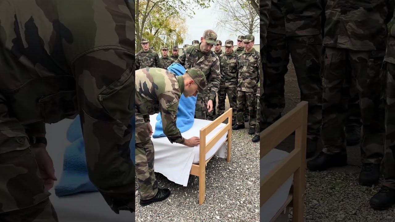 Petit tuto pour faire son lit au carr&eacute; ! 🤫 #gendarmerie #militaire #gendarme #tuto #armee