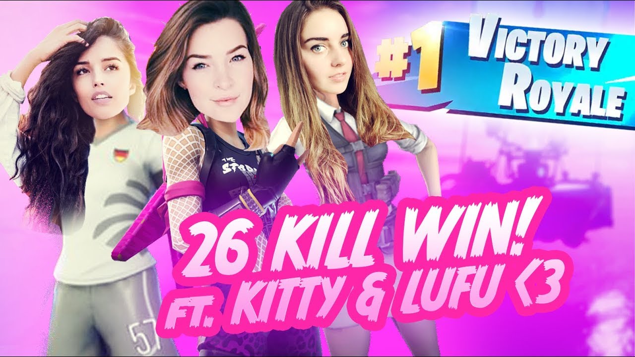3 Girls Squad, 26 Kill Game! FT. LoserFruit, KittyPlays - Valkyrae Fortnite